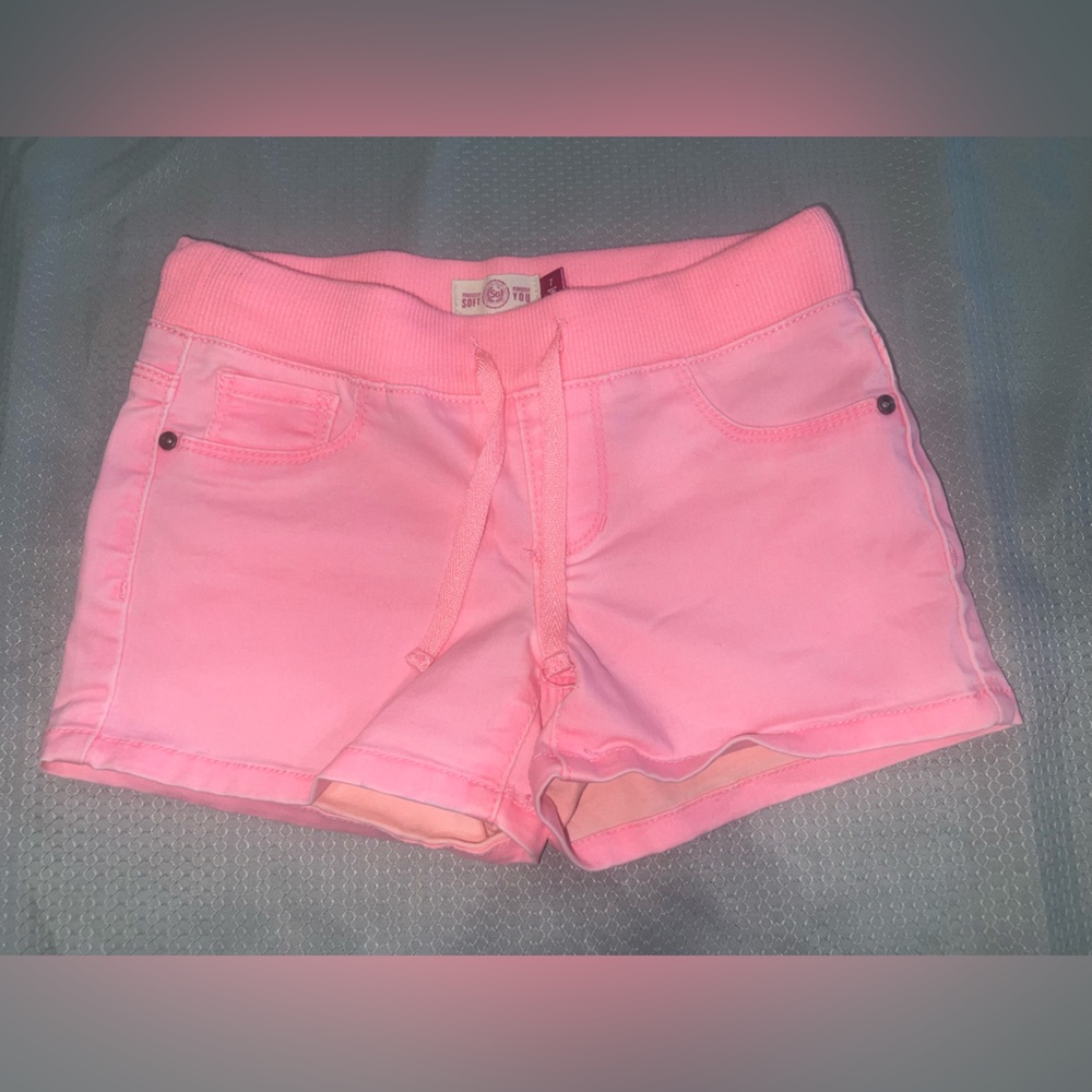SO Pink Casual Shorts Lightweight Vibrant